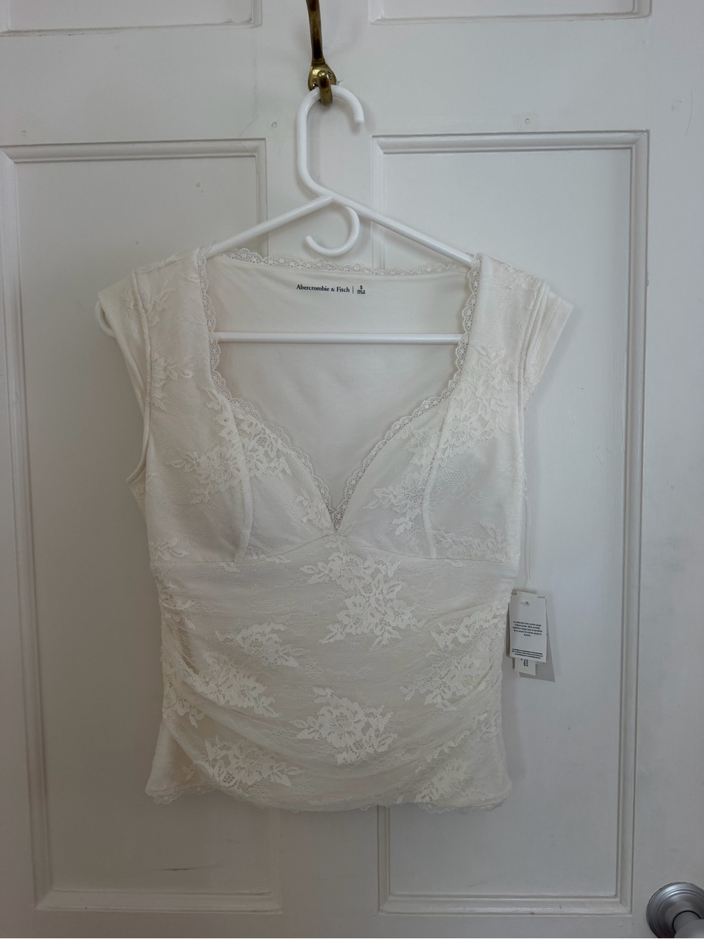 Abercrombie & Fitch Lace Trim Ivory Camisole